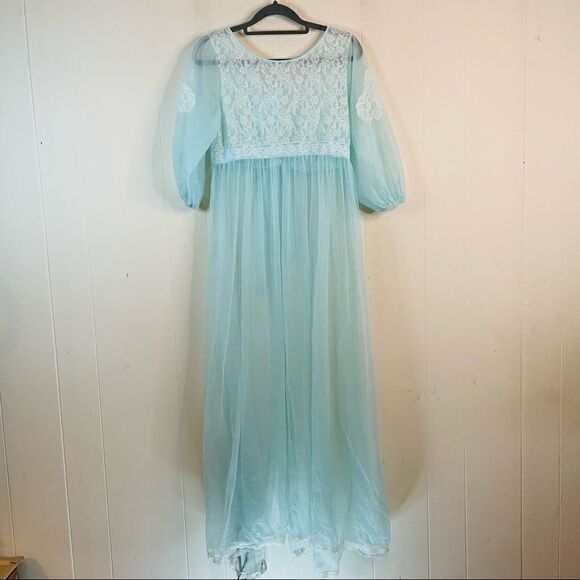 Vintage Union Made Baby Blue Sheer Lace Lingerie Robe - Picture 5 of 6